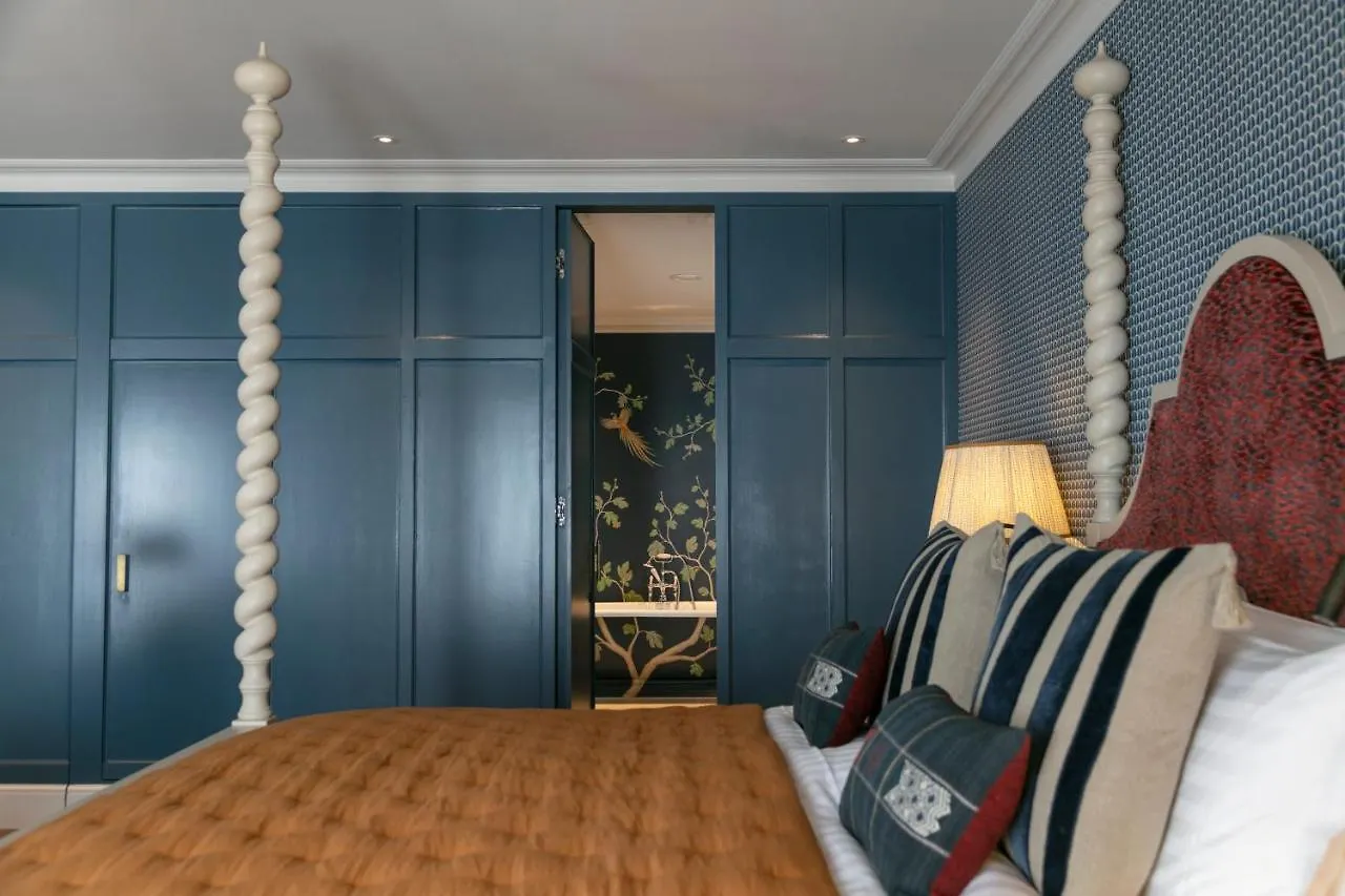 The City Of London Club Hotel